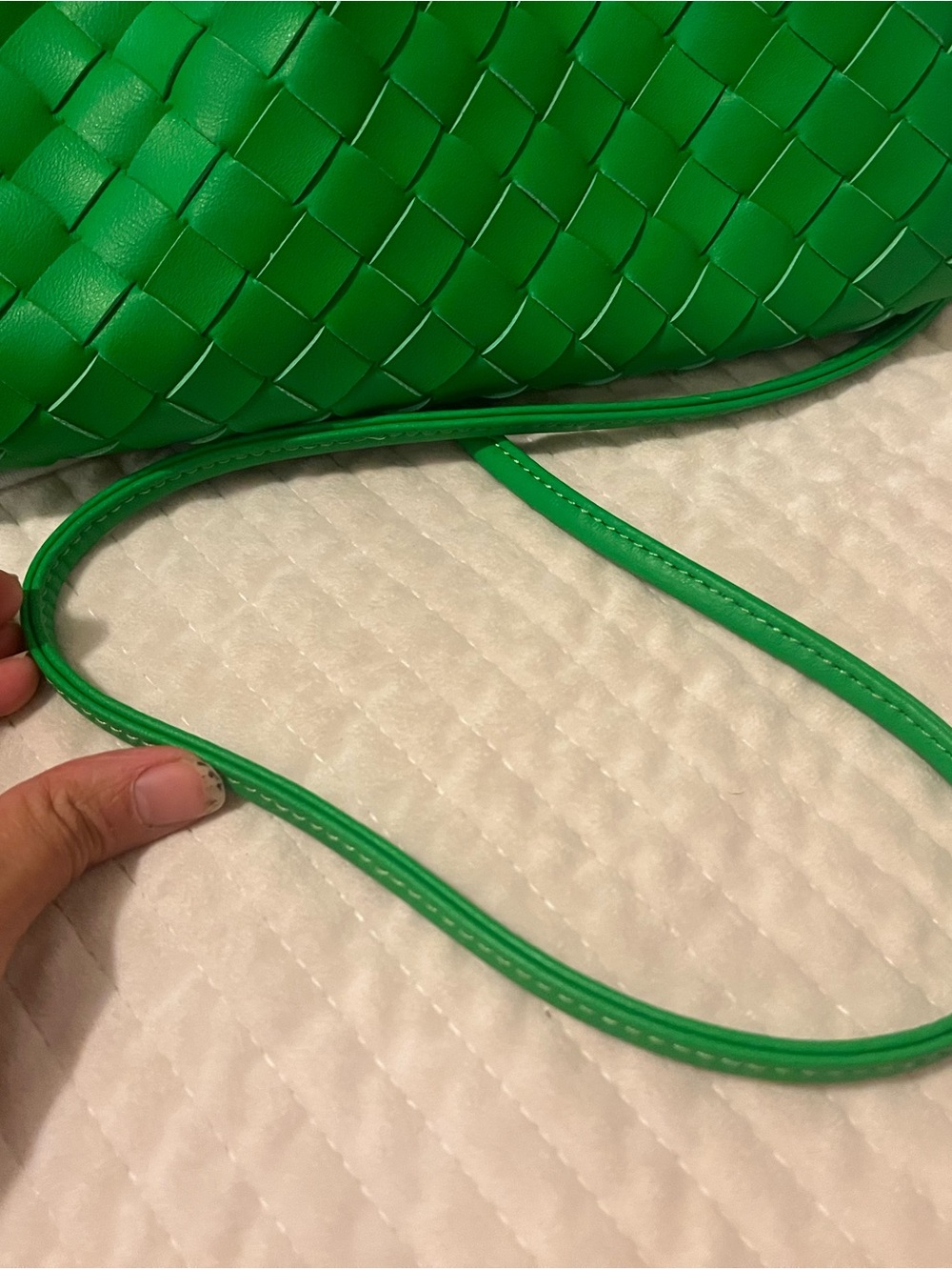 $2900  BOTTEGA VENETA Mini Pouch Clutch in Parakeet and Gold with dust bag - Picture 10 of 16